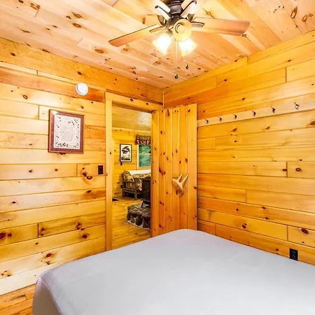 Lost Pond Cabin Schroon Lake Exterior photo